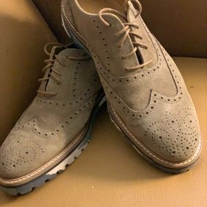 Donald Pliner Men’s Finely Crafted Shoes